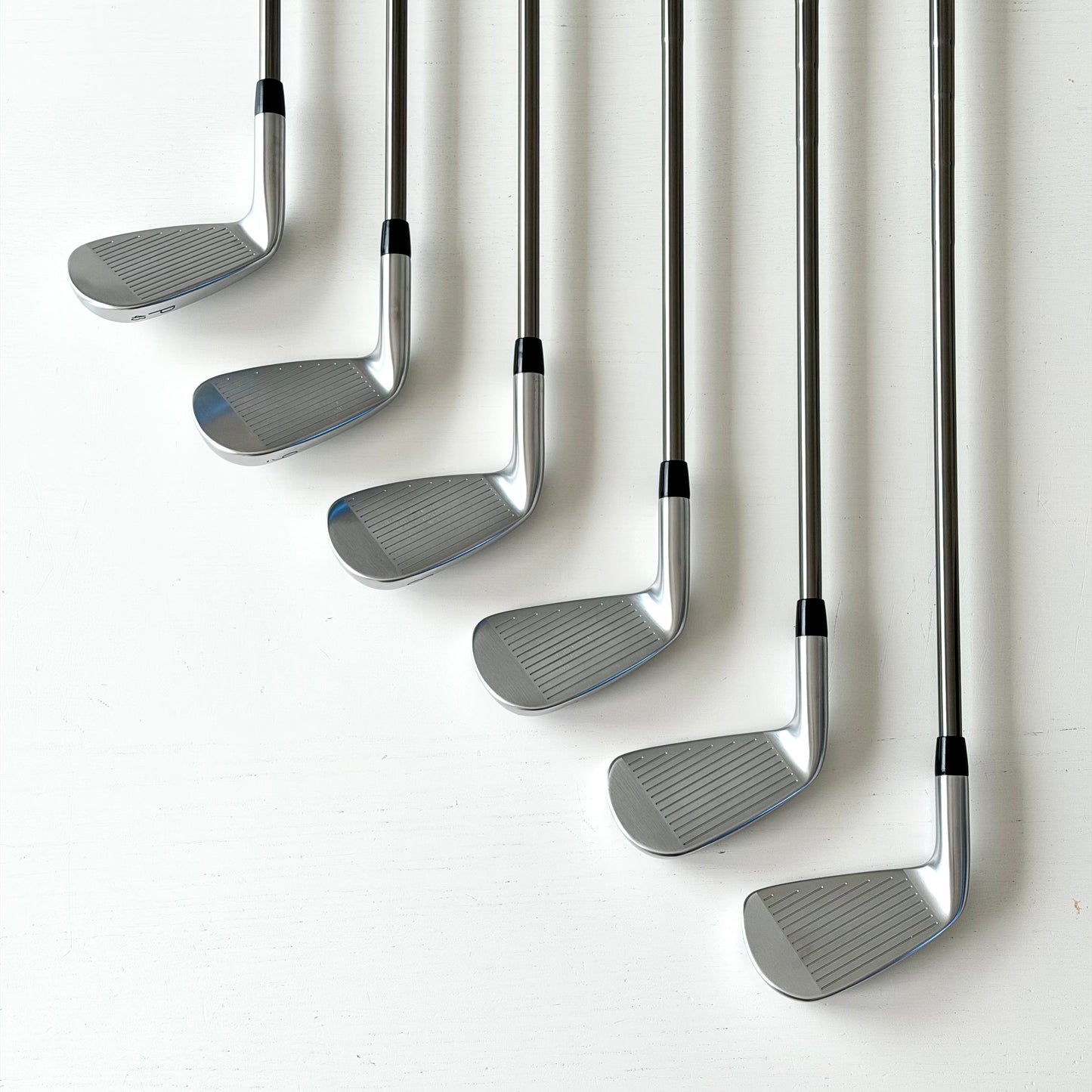 Titleist T250 Järnset (P–5)