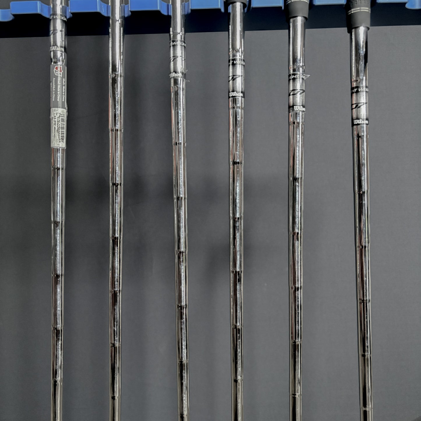 Wilson D7 XS Järnset (5–P)