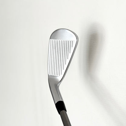 Titleist T250 Järnset (P–5)