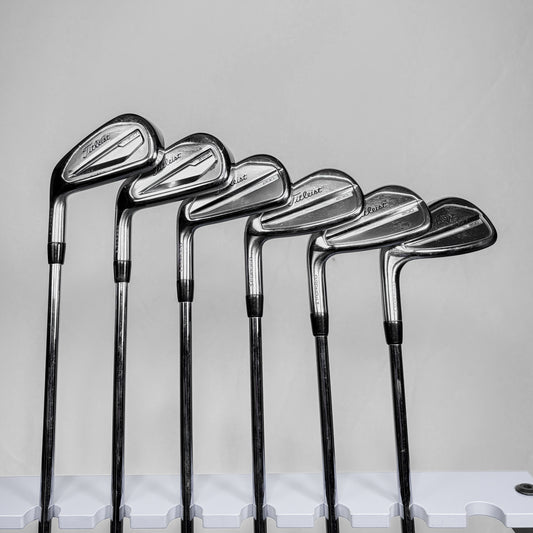 Titleist T200 / T350 (2023) Järnset (P–5) – Vänster