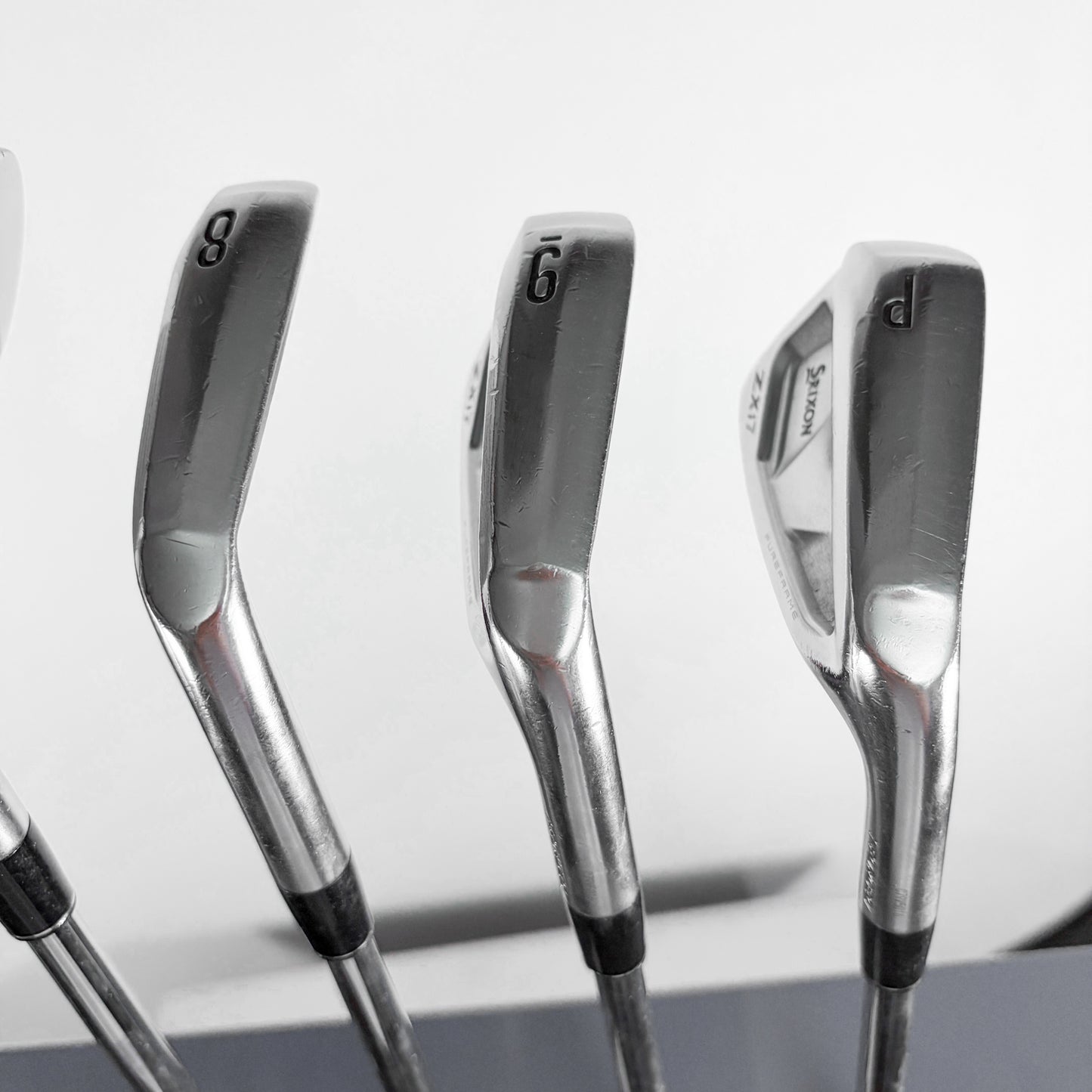 Srixon ZXi7 Järnset (5–P)