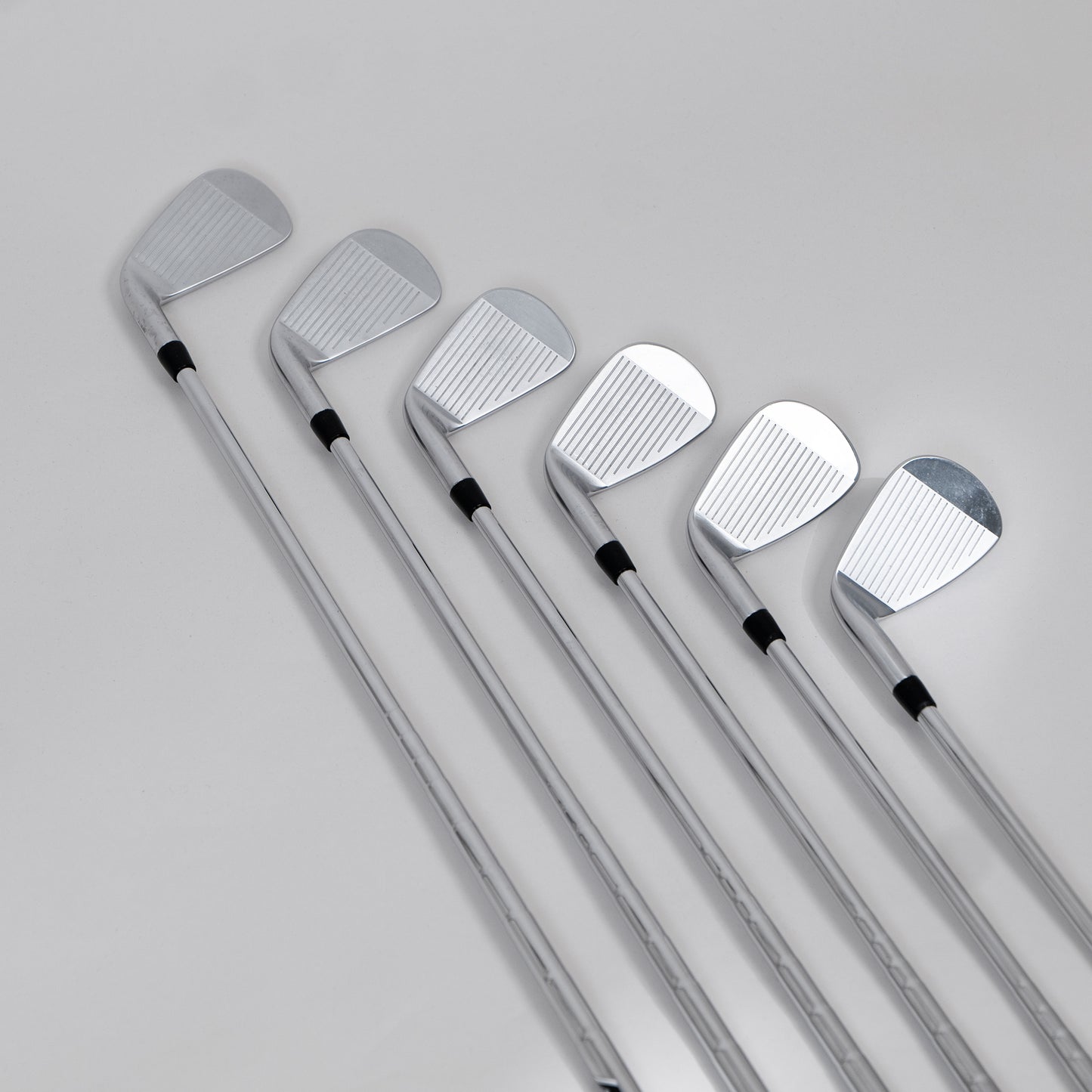 Titleist T200 2023 Järnset (5–P)